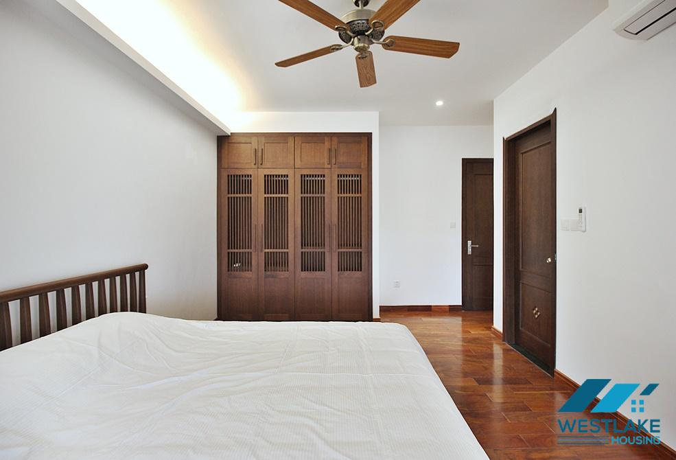 Spacious 03 bedrooms apartment for rent on Tu Hoa Street, Tay Ho, Ha Noi
