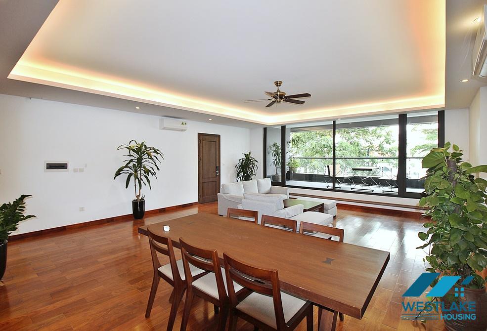 Spacious 03 bedrooms apartment for rent on Tu Hoa Street, Tay Ho, Ha Noi