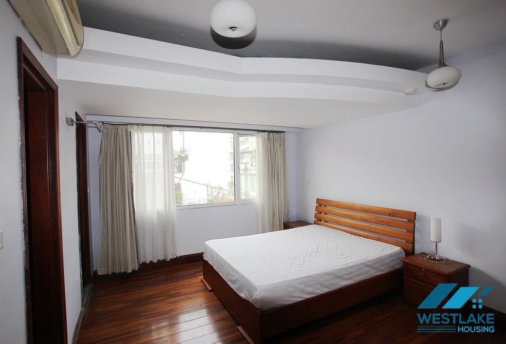 Beautiful 2 bedroom apartment in Yen phu for rent