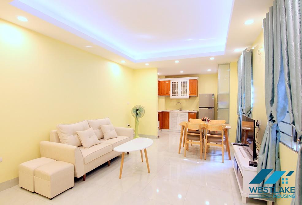 A spacious 1 bedroom apartment with lake view in Tay ho area