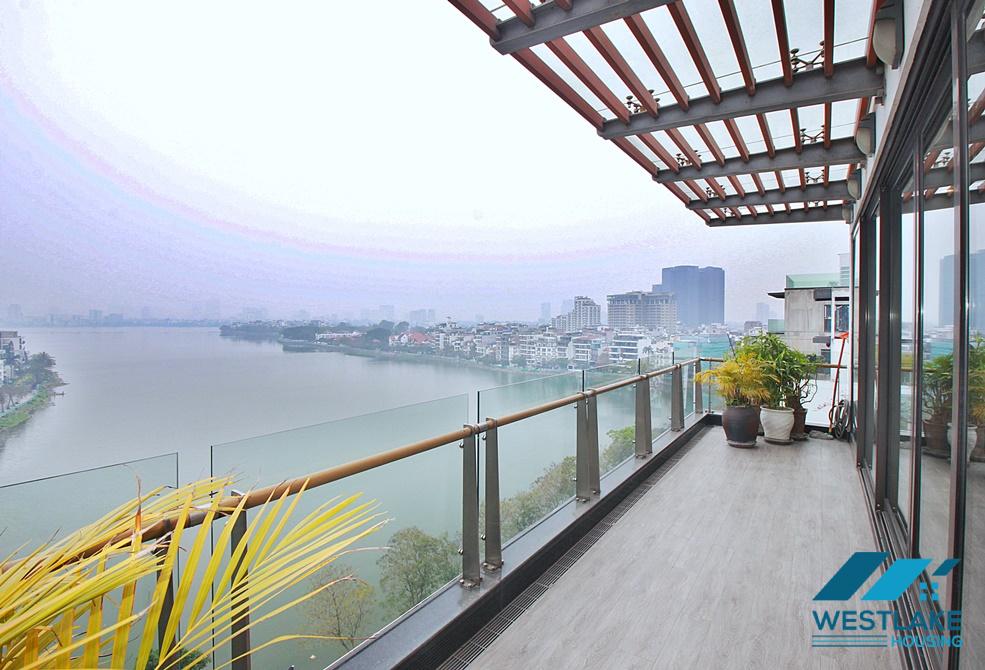 Amazing lake view serviced apartment for rent on Xuan Dieu Street, Tay Ho, Ha Noi
