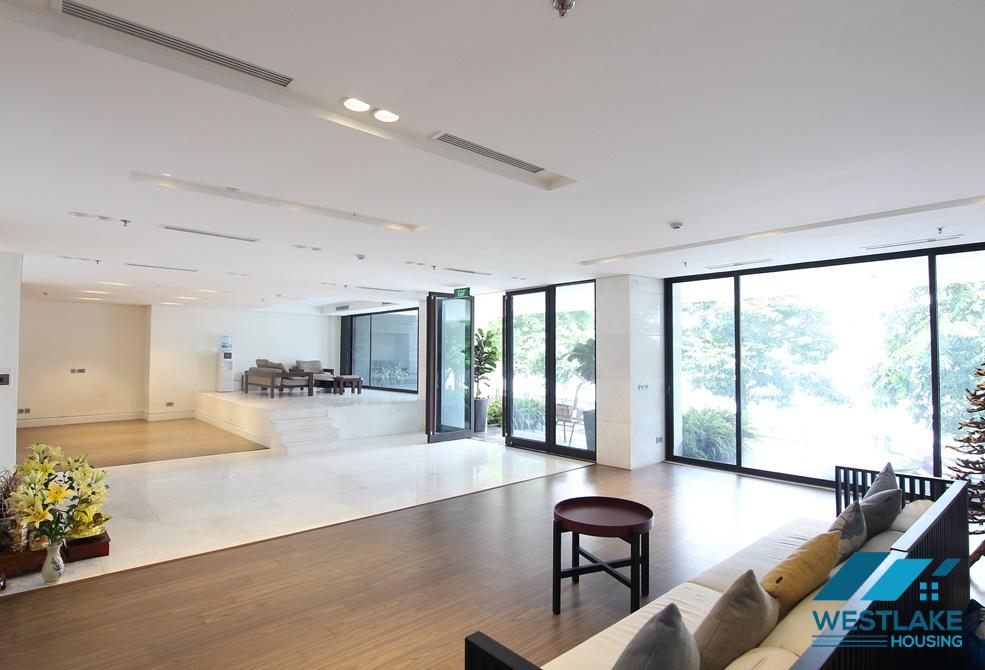 A big office space for rent in Yen phu, Tay ho