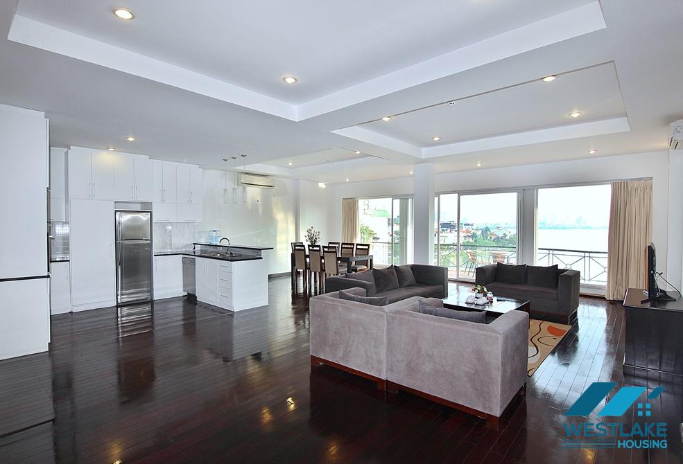 Căn Hộ Dịch Vụ 3 Phòng Ngủ View Hồ Sáng Thoáng Cho Thuê Tại Xuân Diệu Tây Hồ, Hà Nội