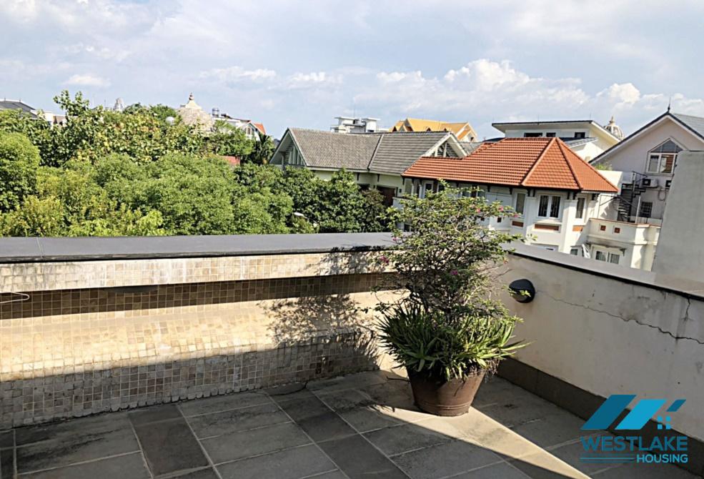 Biệt thự rộng rãi, hiện đại cho thuê tại khu phức hợp Vườn Đào