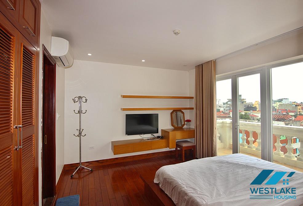 Nice 2 bedrooms for rent in To Ngoc Van, Tay Ho