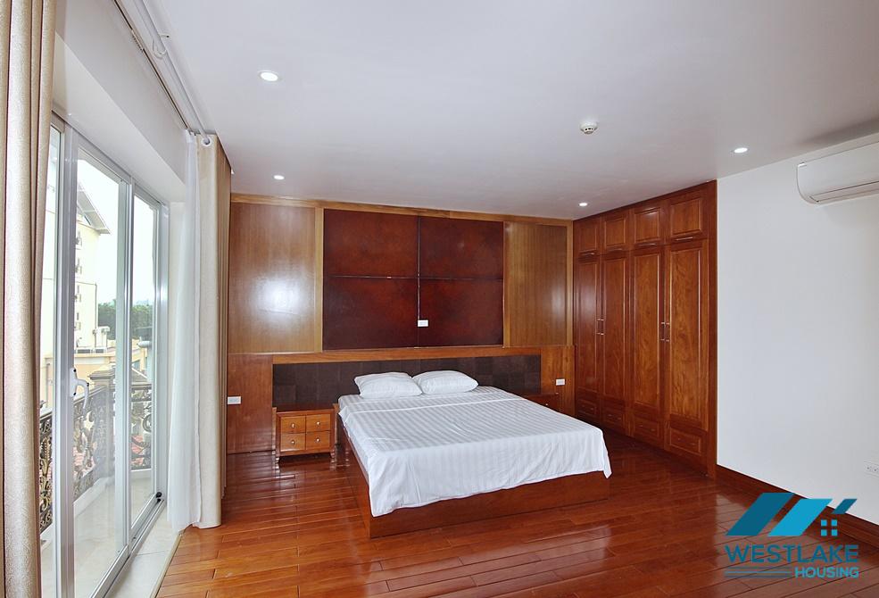 Nice 2 bedrooms for rent in To Ngoc Van, Tay Ho