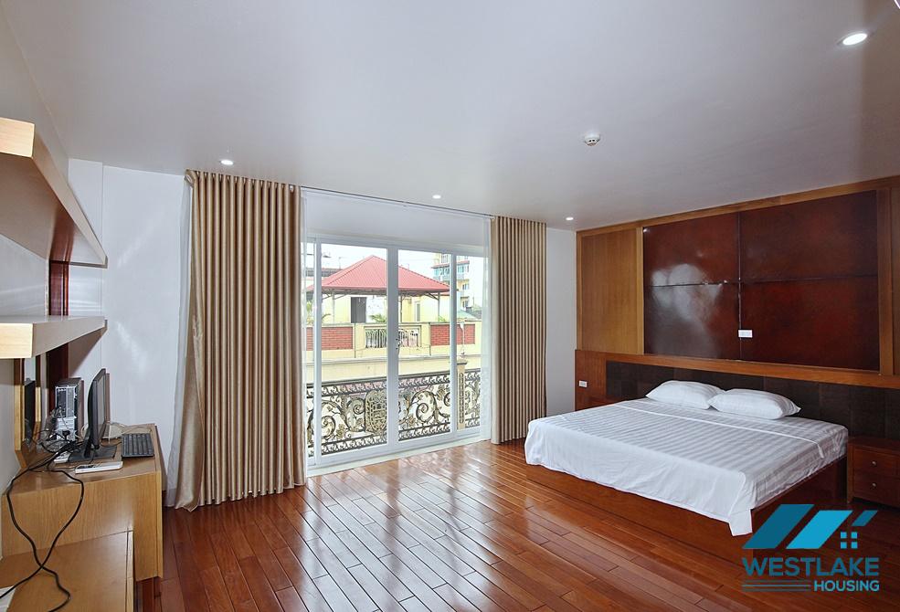 Nice 2 bedrooms for rent in To Ngoc Van, Tay Ho