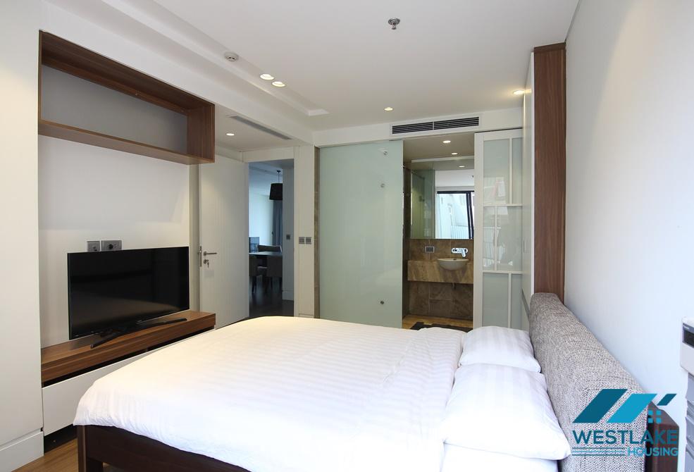 A lake view 2 bedroom apartment in Yen phu village, Tay ho