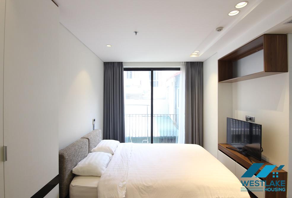 A lake view 2 bedroom apartment in Yen phu village, Tay ho