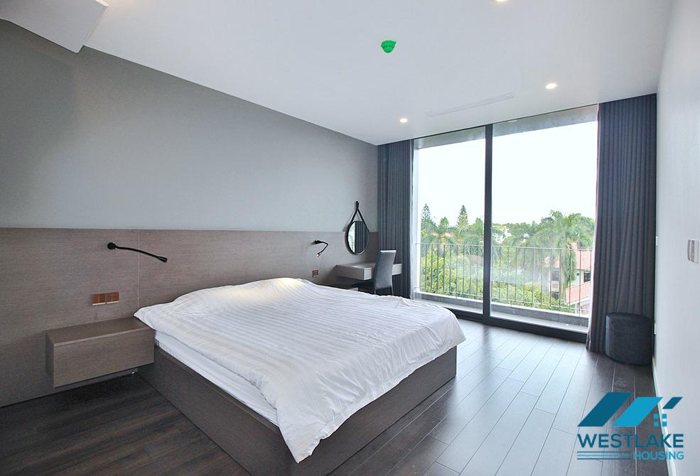 Morden and bright 3 bedrooms apartment for rent in Tay Ho, Ha Noi