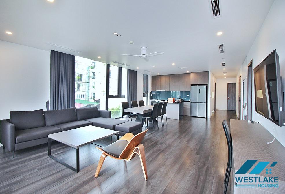 Morden and bright 3 bedrooms apartment for rent in Tay Ho, Ha Noi