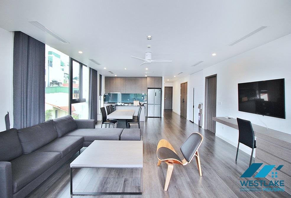 Morden and bright 3 bedrooms apartment for rent in Tay Ho, Ha Noi