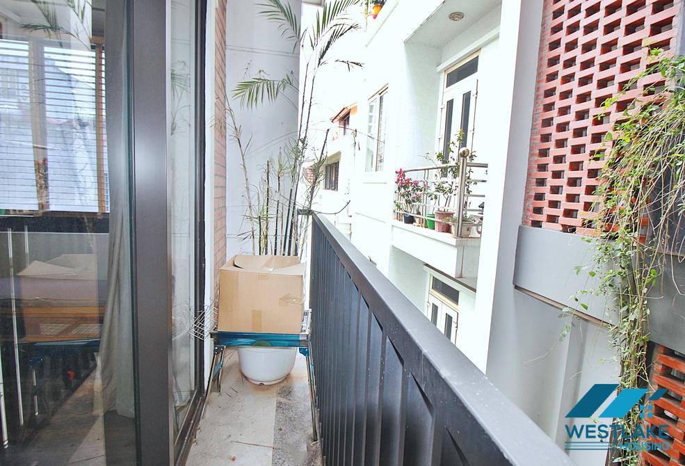 Cheap price one bedroom apartment for rent in Tay Ho, Hanoi