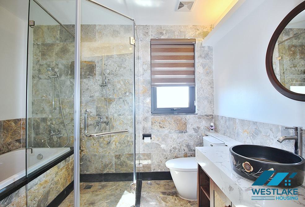 Cho Thuê Căn Hộ 3 Phòng Ngủ Tầng Cao View Hồ Tại Phố Từ Hoa Tây Hồ, Hà Nội