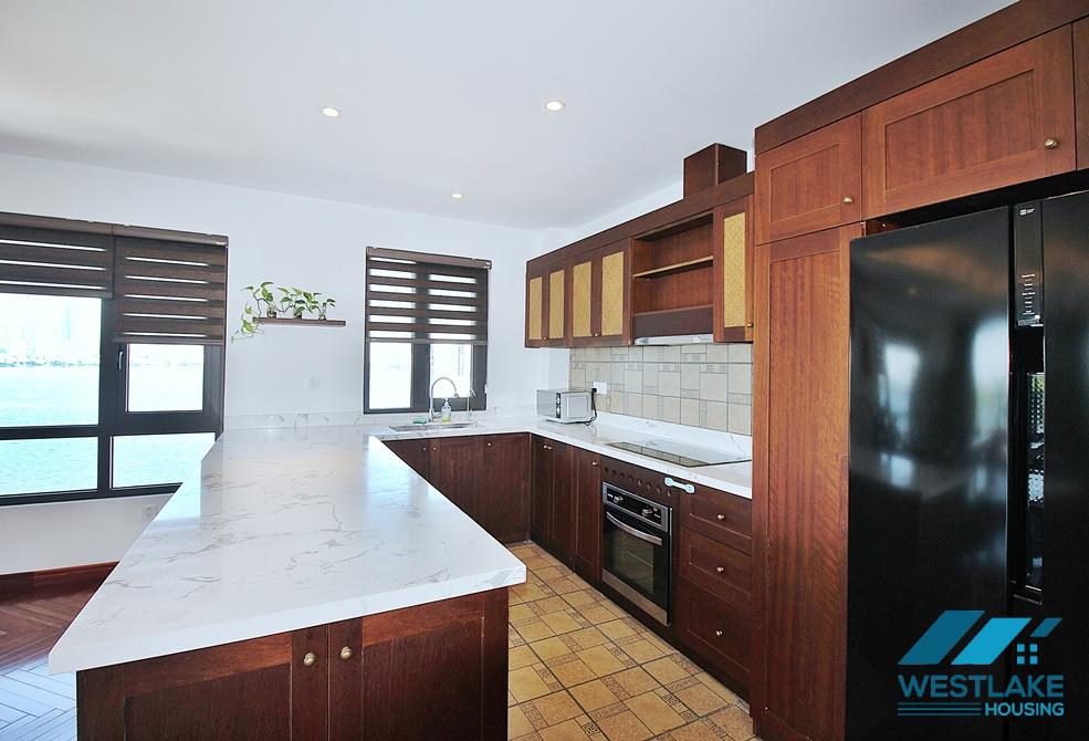 Cho Thuê Căn Hộ 3 Phòng Ngủ Tầng Cao View Hồ Tại Phố Từ Hoa Tây Hồ, Hà Nội