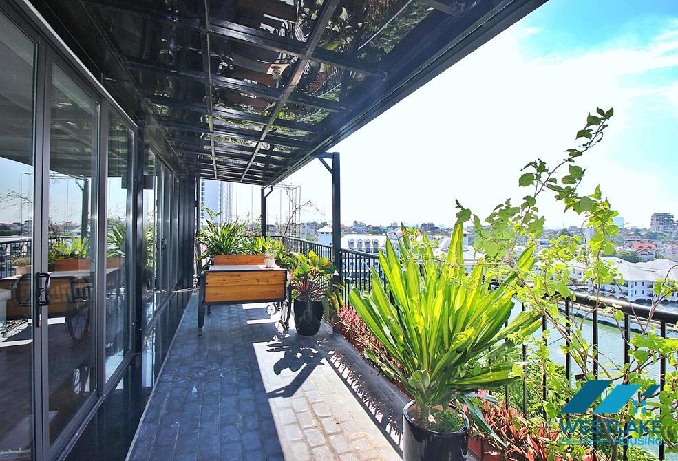 Cho Thuê Căn Hộ 3 Phòng Ngủ Tầng Cao View Hồ Tại Phố Từ Hoa Tây Hồ, Hà Nội