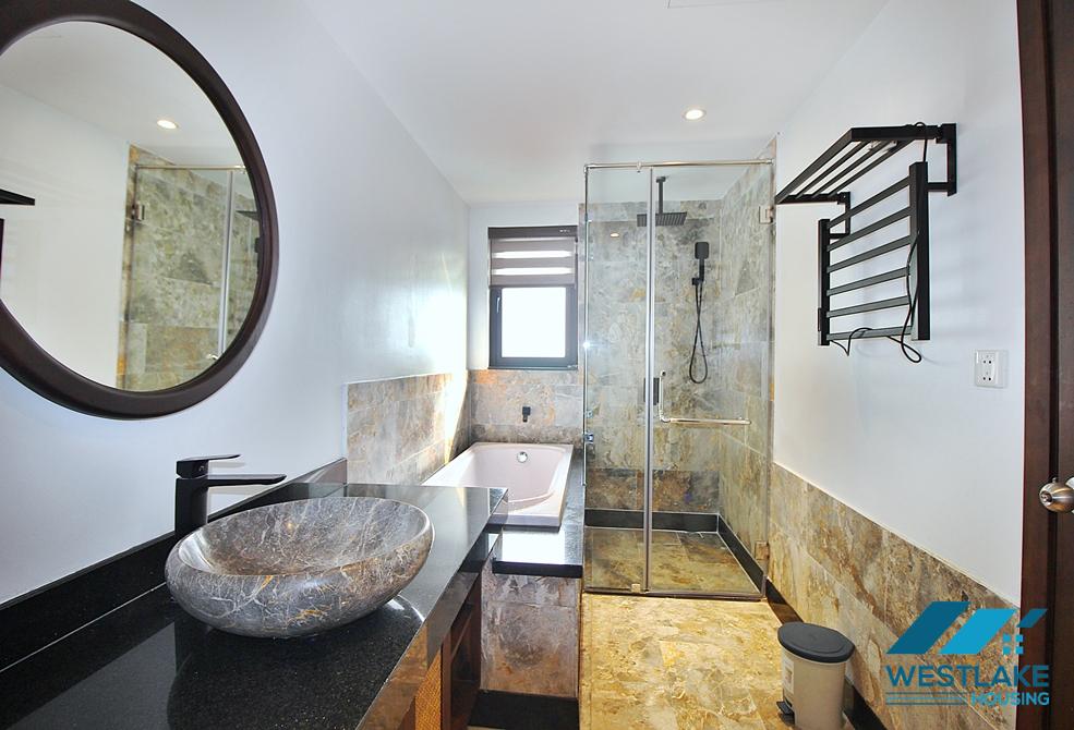 Căn Hộ 3 Phòng Ngủ Đẹp Thoáng Sáng, Ban Công Rộng View Hồ Cho Thuê Tại Từ Hòa, Tây Hồ, Hà Nội