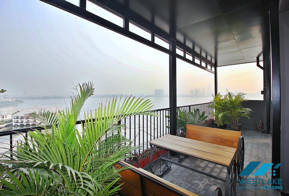 Căn Hộ 3 Phòng Ngủ Đẹp Thoáng Sáng, Ban Công Rộng View Hồ Cho Thuê Tại Từ Hòa, Tây Hồ, Hà Nội
