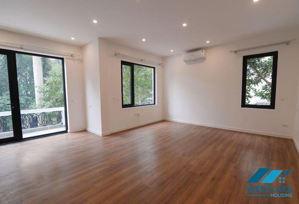 Beautiful renovated villa for rent in C Block, Ciputra compound, Tay Ho, Ha Noi