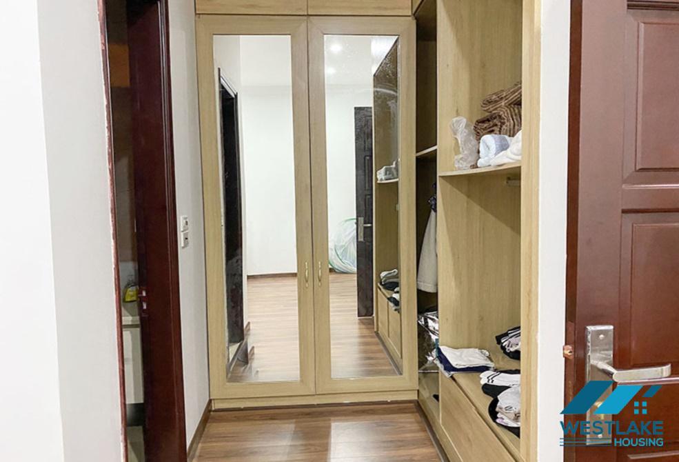 Nhà đẹp 4 phòng ngủ cho thuê tại Ciputra, Hà Nội