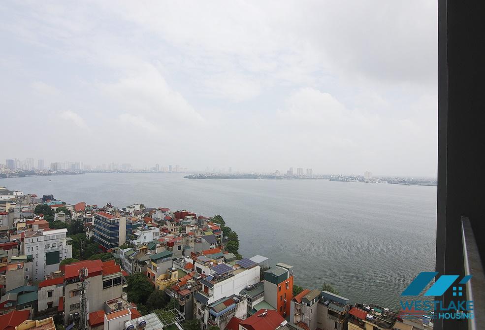 Cho thuê căn hộ 3 phòng ngủ nội thất đẹp view hộ tại Sun Gran Thụy Khuê