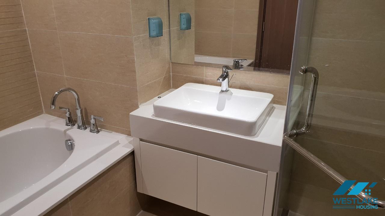 A nice 3 bedroom apartment in Skylake Pham Hung for rent