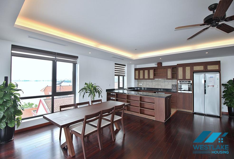 Cho Thuê Căn Hộ 4 Phòng Ngủ Tuyệt đẹp, Ban Công Rộng Thoáng View Hồ Tại Từ Hòa, Tây Hồ, Hà Nội