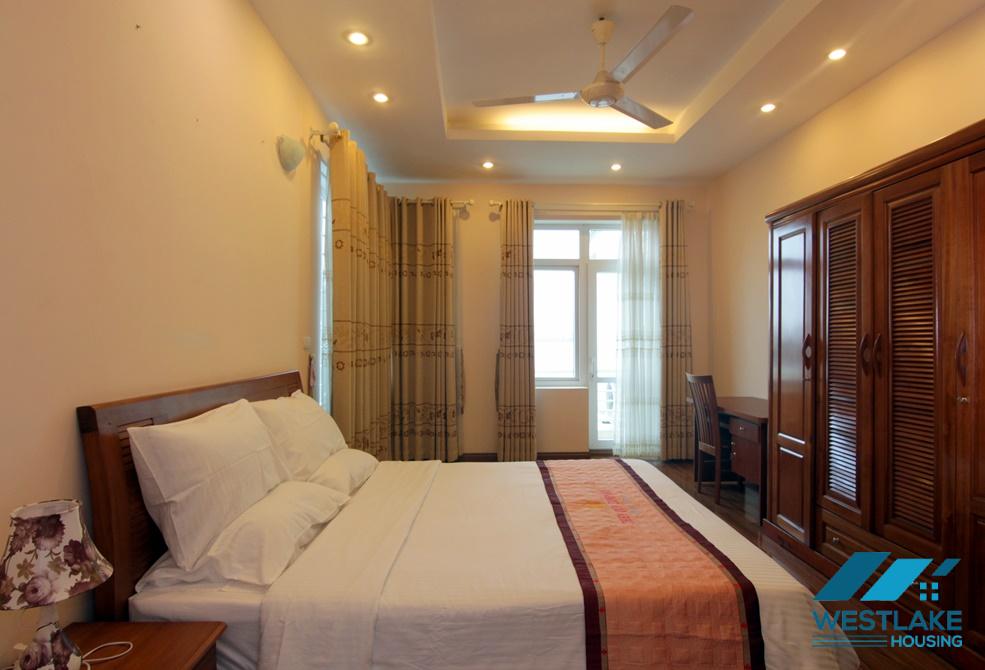 A spacious 2 bedroom apartment with lake view in Tay ho area