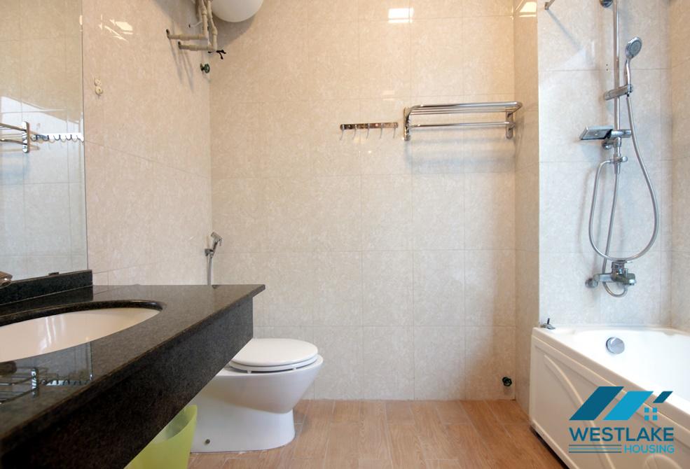 A spacious 2 bedroom apartment with lake view in Tay ho area