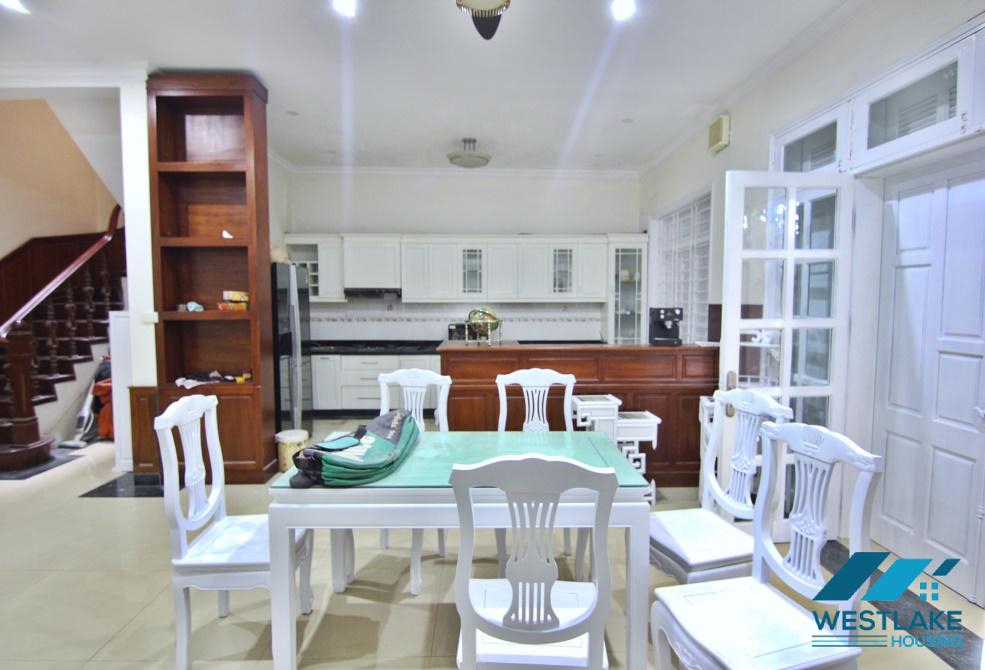 Nhà đẹp cho thuê tại Ciputra, Tây Hồ, Hà Nội