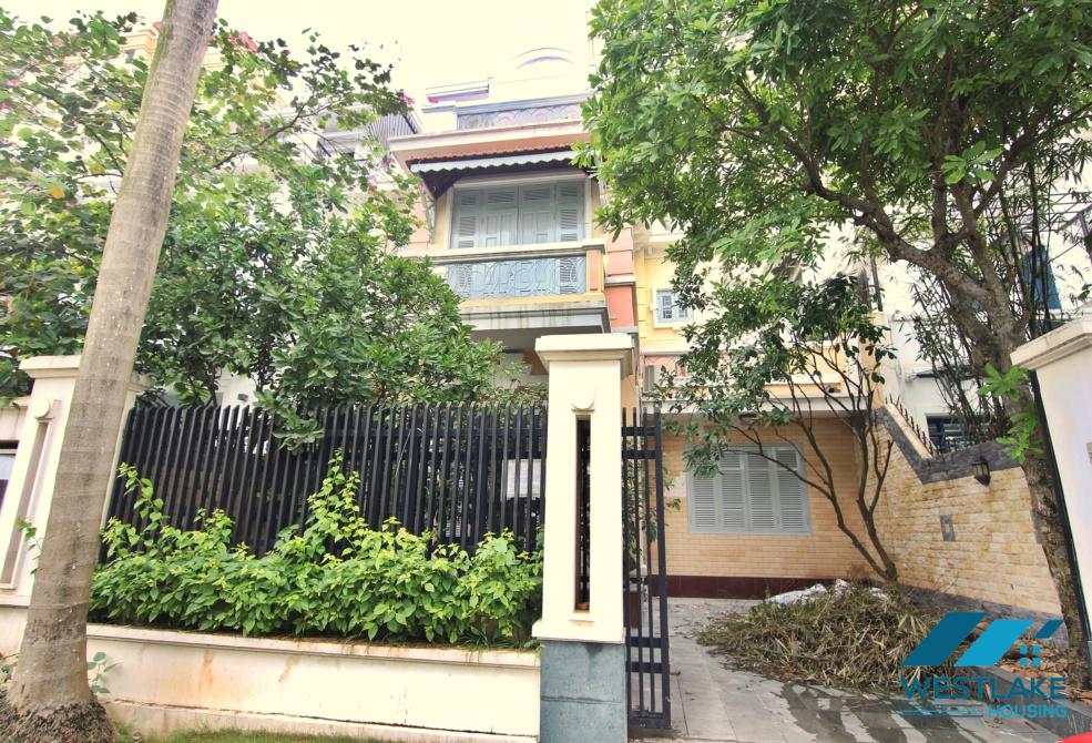  Nhà đẹp cho thuê tại Ciputra, Tây Hồ, Hà Nội