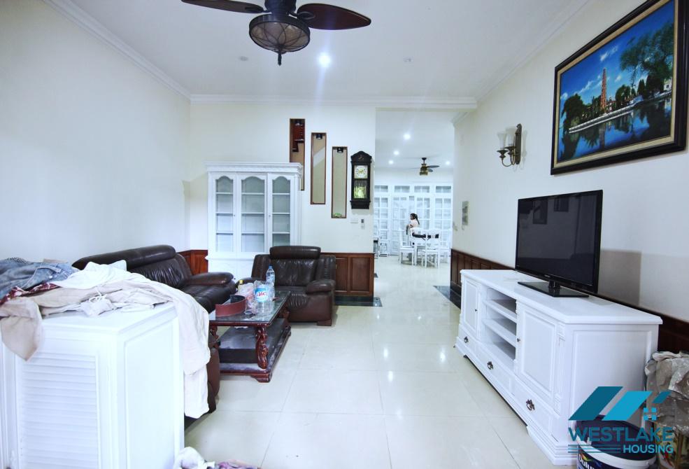 Nhà đẹp cho thuê tại Ciputra, Tây Hồ, Hà Nội