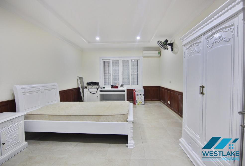 Nhà đẹp cho thuê tại Ciputra, Tây Hồ, Hà Nội