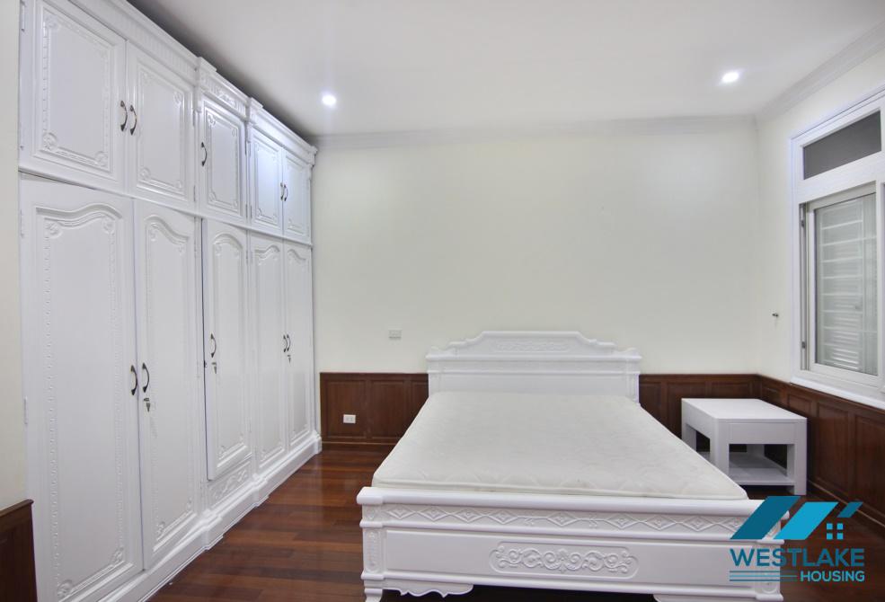 Nhà đẹp cho thuê tại Ciputra, Tây Hồ, Hà Nội