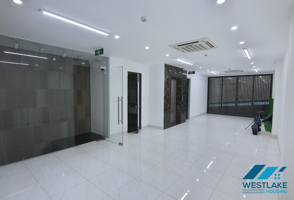 Brand new office for rent in Kim Ma Thuong street, Ba Dinh, Ha Noi