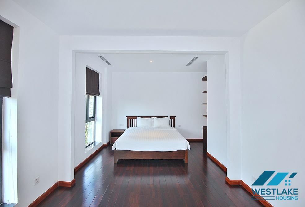 Cho Thuê Căn Hộ 4 Phòng Ngủ Hiện Đại, Ban Công Rộng View Hồ Ở Phố Từ Hoa, Tây Hồ