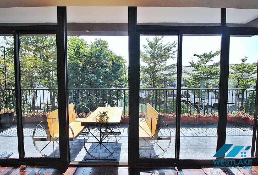 Cho Thuê Căn Hộ 4 Phòng Ngủ Hiện Đại, Ban Công Rộng View Hồ Ở Phố Từ Hoa, Tây Hồ