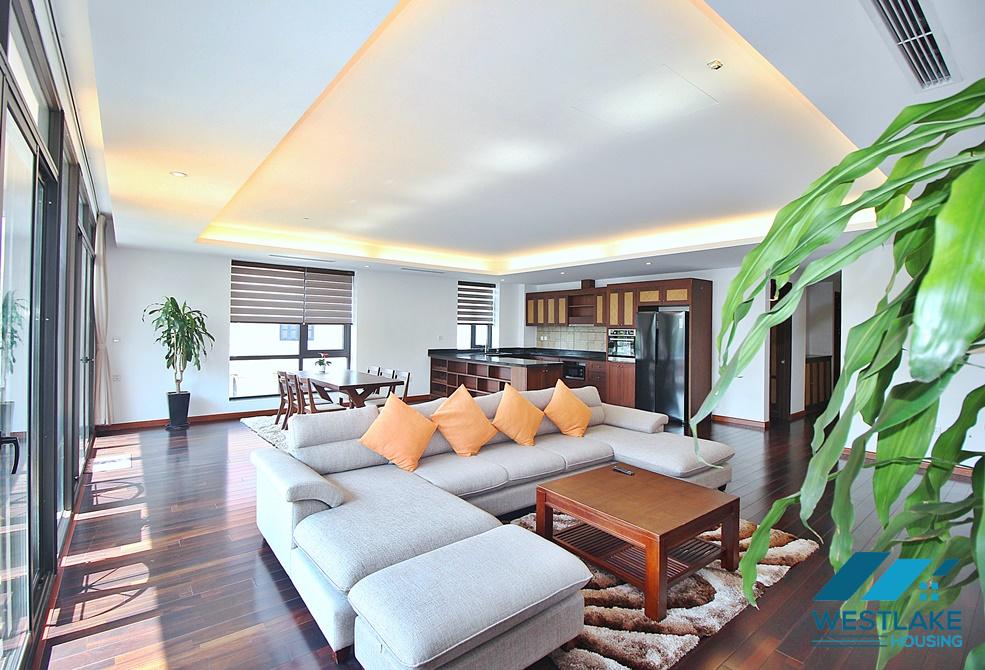 Cho Thuê Căn Hộ 4 Phòng Ngủ Hiện Đại, Ban Công Rộng View Hồ Ở Phố Từ Hoa, Tây Hồ