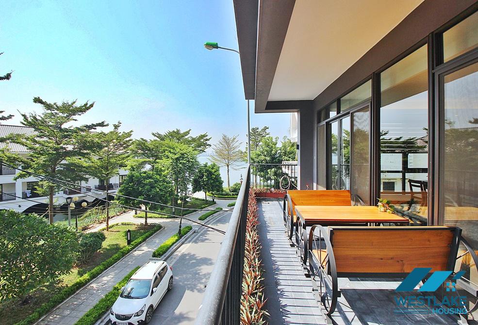 Cho Thuê Căn Hộ 4 Phòng Ngủ Hiện Đại, Ban Công Rộng View Hồ Ở Phố Từ Hoa, Tây Hồ