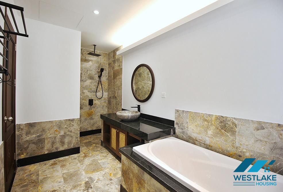 Cho Thuê Căn Hộ 3 Phòng Ngủ Rộng Thoáng Tại Phố Từ Hoa, Tây Hồ