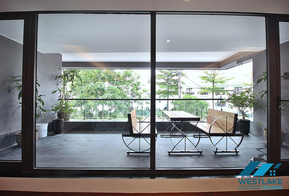 Cho Thuê Căn Hộ 3 Phòng Ngủ Rộng Thoáng Tại Phố Từ Hoa, Tây Hồ