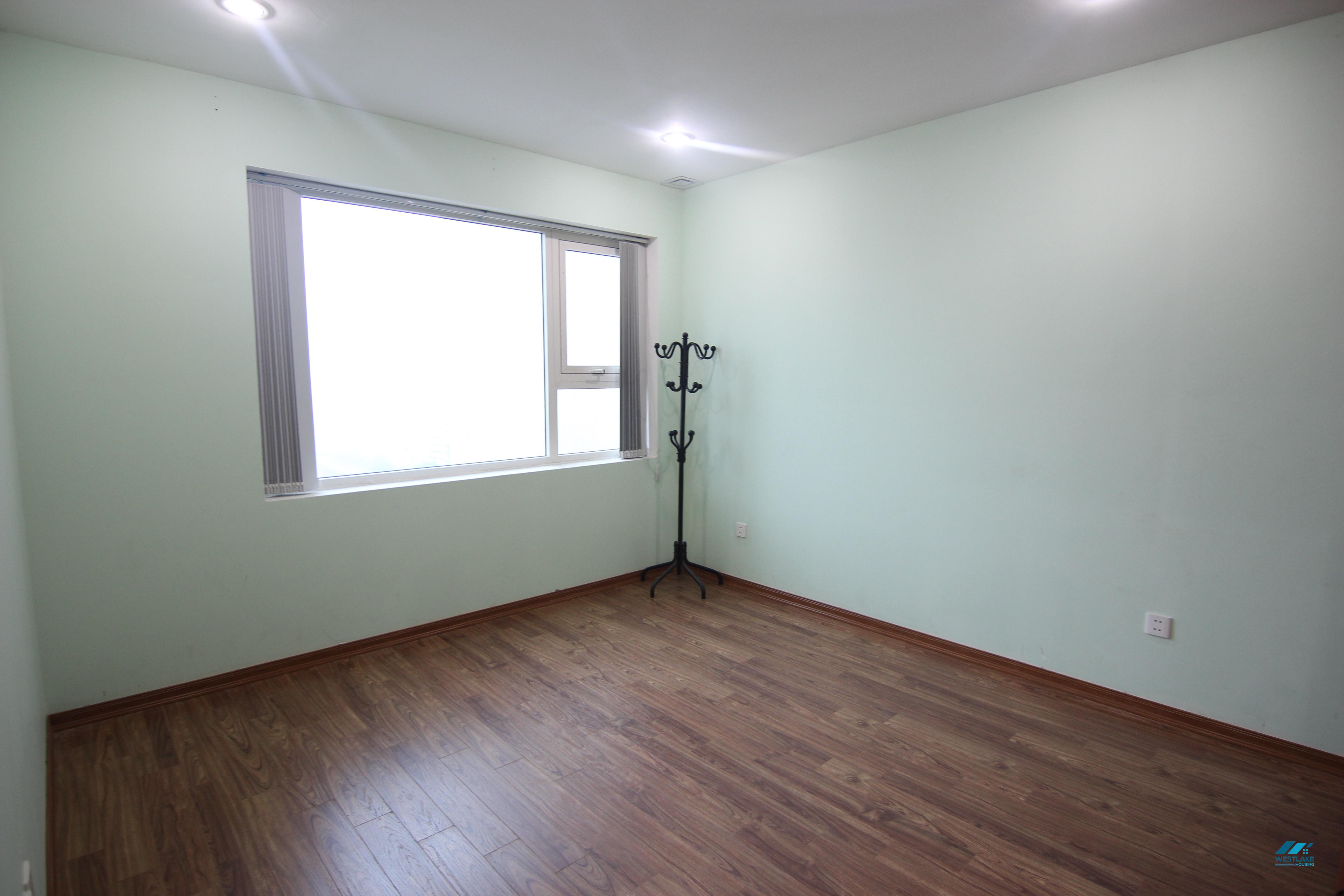 Spacious apartment with 3 bedrooms for rent in Ha Dong , Ha Noi