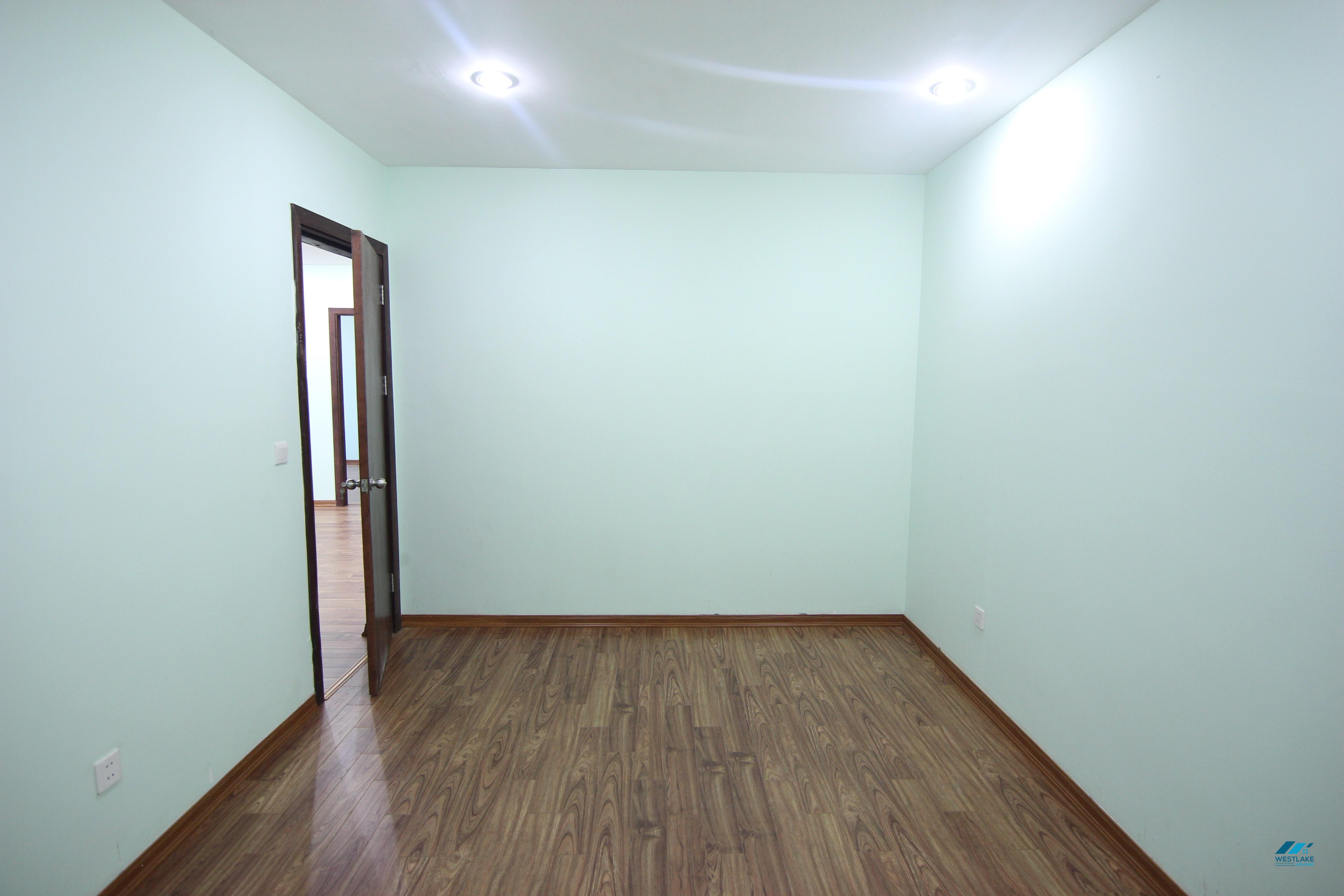 Spacious apartment with 3 bedrooms for rent in Ha Dong , Ha Noi
