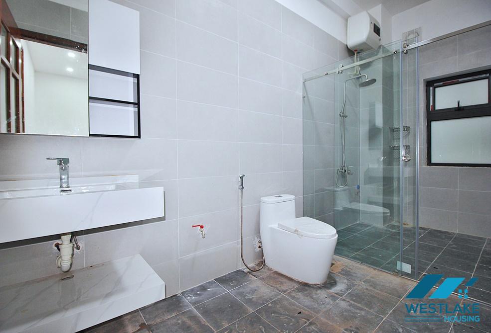 Unfunished house for rent on Dang Thai Mai, Tay Ho, Ha Noi