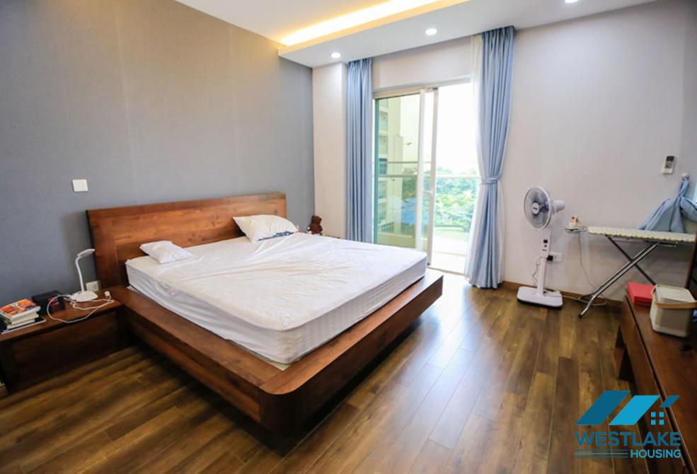 Căn hộ ba phòng ngủ mới và sạch sẽ cho thuê tại L3 Ciputra, Hà Nội