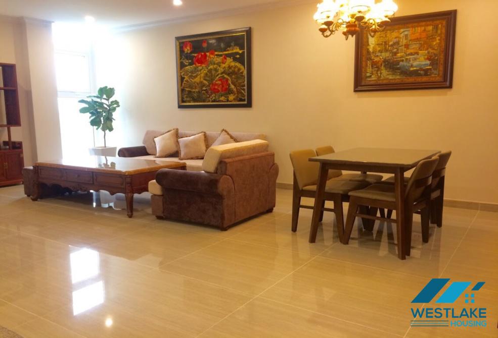  Căn hộ 3 phòng ngủ view thiên nhiên rộng cho thuê tại Ciputra, Tây Hồ, Hà Nội