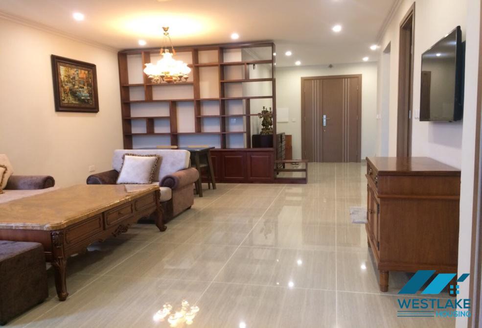  Căn hộ 3 phòng ngủ view thiên nhiên rộng cho thuê tại Ciputra, Tây Hồ, Hà Nội