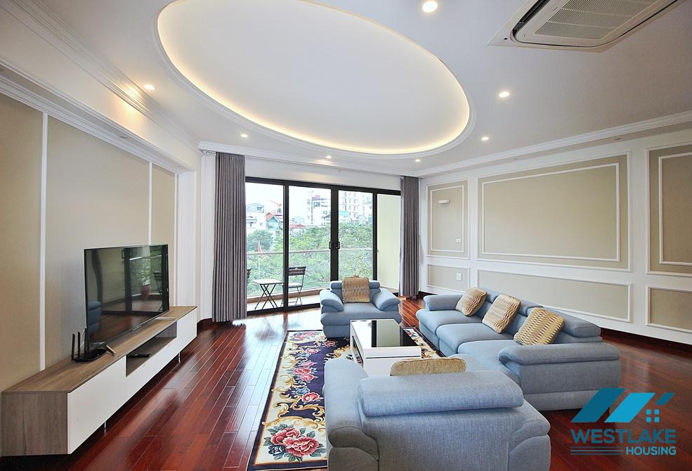 Spacious and lake view 2 bedroom apartment in Vu mien, Tay ho