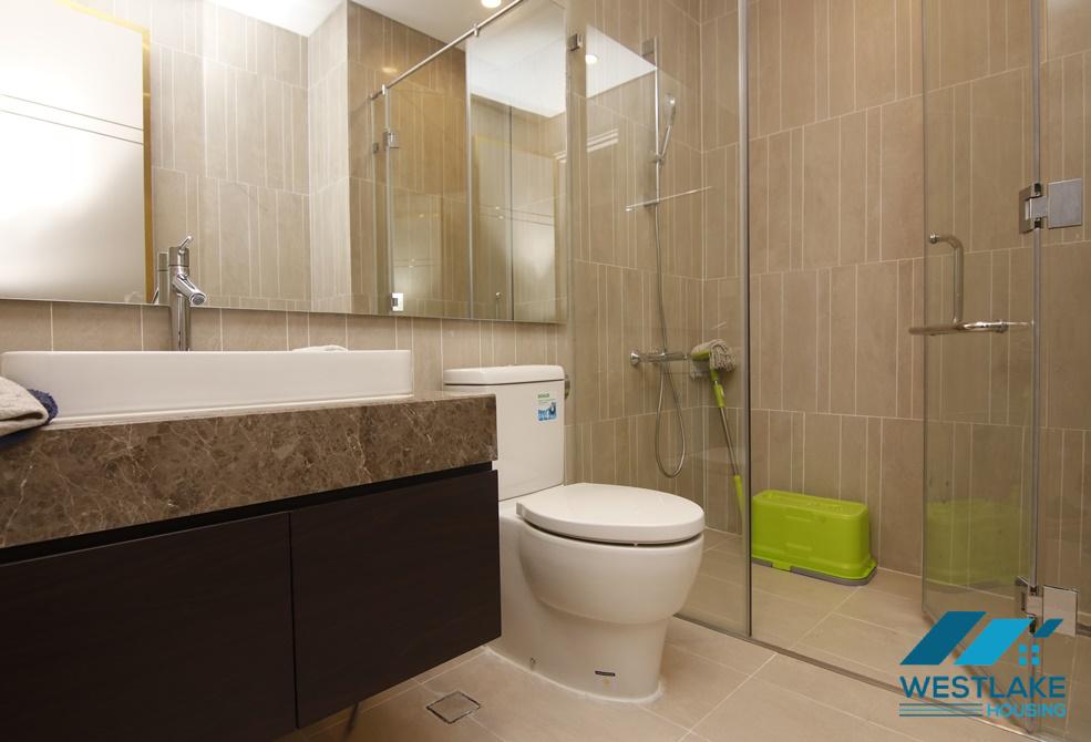 Cho thuê căn hộ 2 phòng ngủ Sun Grand City tại Tây Hồ