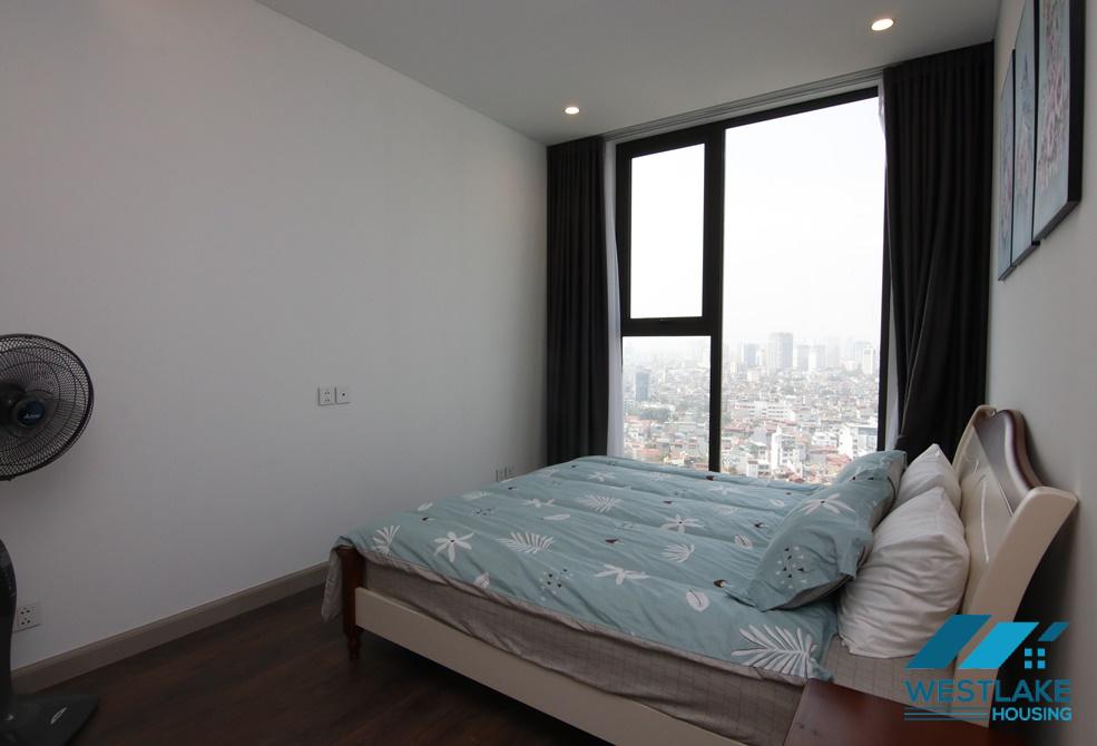 Cho thuê căn hộ 2 phòng ngủ Sun Grand City tại Tây Hồ